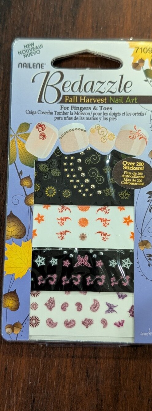 🦋 Nail Art Sticker Assortment - Black, White, Orange